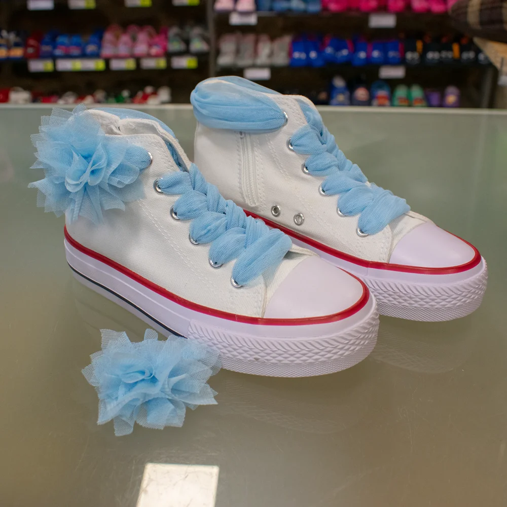 Zapatillas de comunion con lazo de tul y flor de quita y pon Zapatillas de comunion con lazo de tul y flor de quita y pon