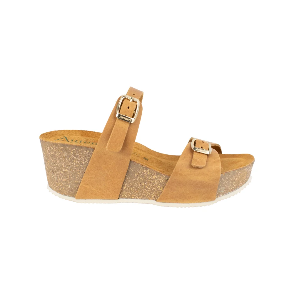 Sandalias de plataforma marca Autenti modelo 12923 marron