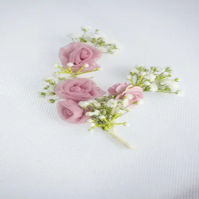 Broche de flores para comunion, boda y bautizo Broche de flores para comunion, boda y bautizo