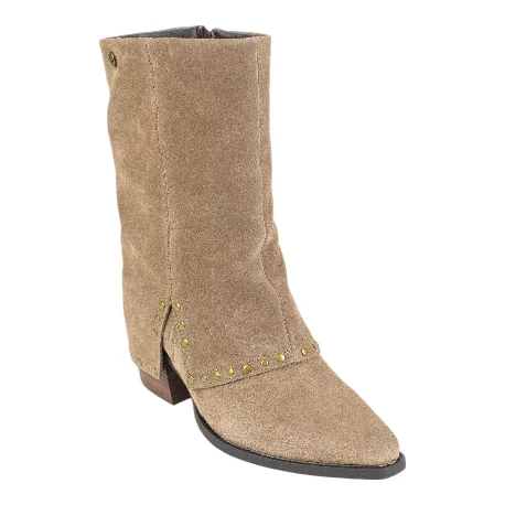 Botas de tacon bajo color beis