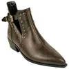 Botín Campero Marrón Chocolate Tachas Hebilla Tacón Medio Azarey 462M120