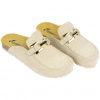 Zuecos Estilo Mocasín de Piel Serraje Beige con Estribo Dorado - Biocomfort 