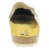 Zuecos Estilo Mocasín de Piel Serraje Beige con Estribo Dorado - Biocomfort 