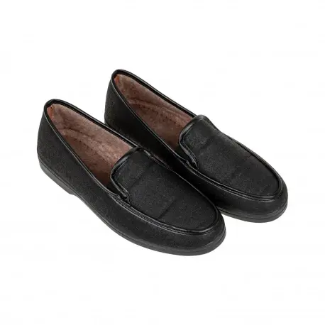 Zapatillas de casa y calle para hombre negras estilo mocasín