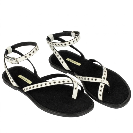 Sandalia Beis Mujer Entrededo Tachas Plana Corina 6441