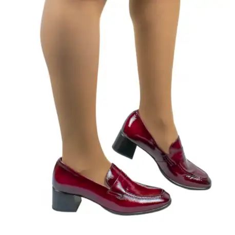 Mocasines mujer charol de Tacón Medio - Wikers E-124
